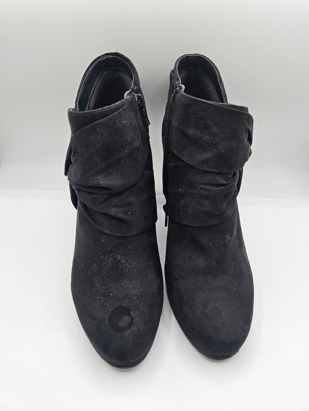 Fergalicious by Fergie Womens Sz 9.5 Ankle Booties High Heels Black Faux Suede - Picture 3 of 7